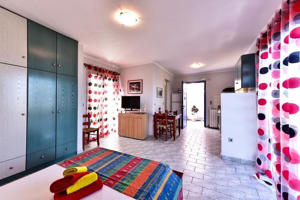 Aeolos Studios Kefalonia Khelmáta Екстериор снимка